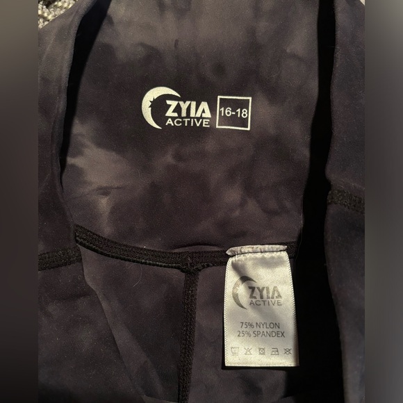 Zyia Active tie-dye leggings. - Picture 2 of 3